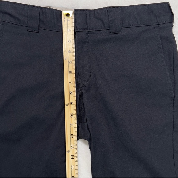 Dickies Slim Fit Shorts 11” Size 32 Flex Black Cell Phone Pocket Seldomly Worn! - Picture 8 of 15